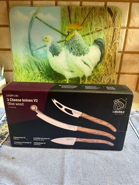 Laguiole 3-Cheese Knife Set Box with Olive Wood Handles - Black & Brown